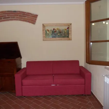 L'isola Farm stay Crespina
