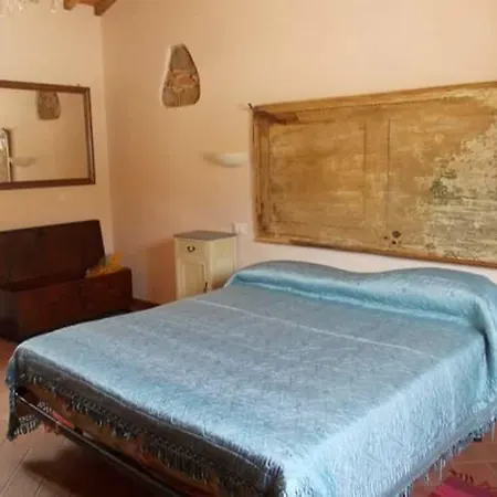 Farm stay L'isola Crespina