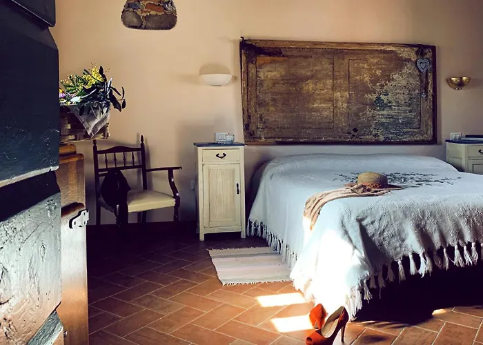 L'isola 农家乐 Crespina